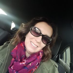 Meet your Posher, Holli